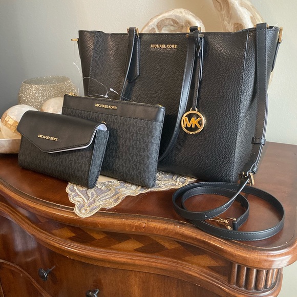 MICHAEL KORS LG 3IN1 KIMBERLY TOTE - Picture 1 of 6